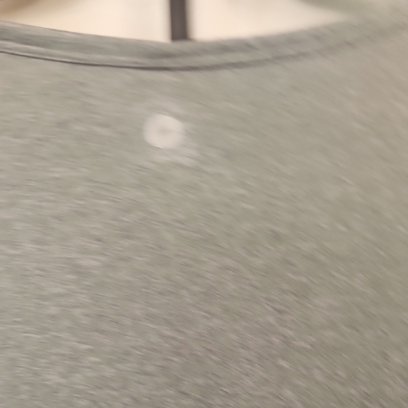 90 Degree By Reflex Green and Gray Fitted Short Sleeve Tee - Picture 6 of 8